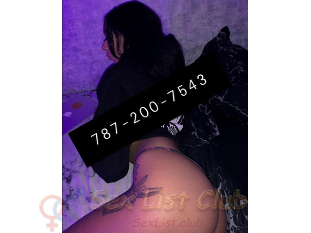 Hola papi tengo ganas de pasarla rico disponible independiente