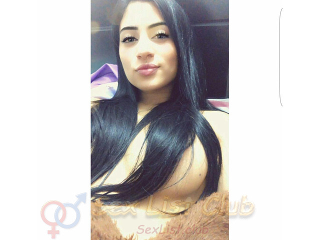 Mi whasapp 3012005949 SOY LA MAS CALIENTE VAMOS A  COGER RICO RICO PAPI